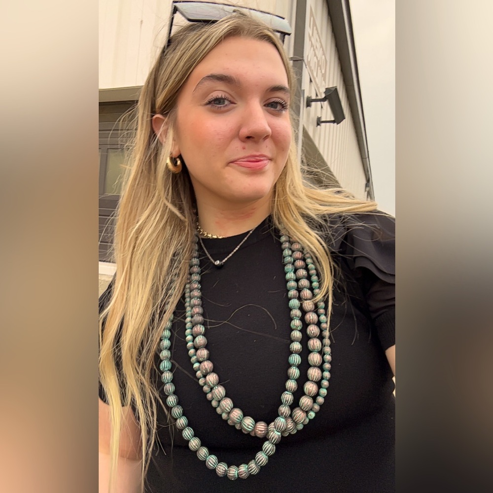 Meet your Posher, Madison